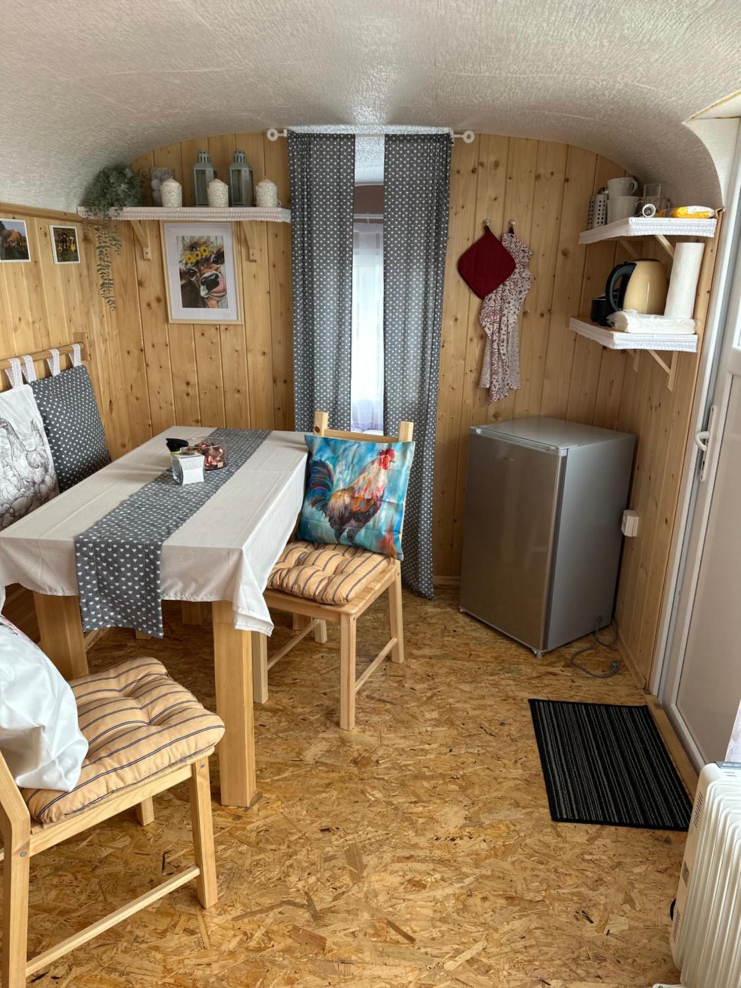 Holiday home Horska Maringotka Na Farme Kliny